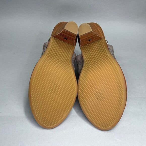 Trask Parker Sandals Women's 7 Pewter Suede Perforated Heeled Slingback Heels - Picture 10 of 11